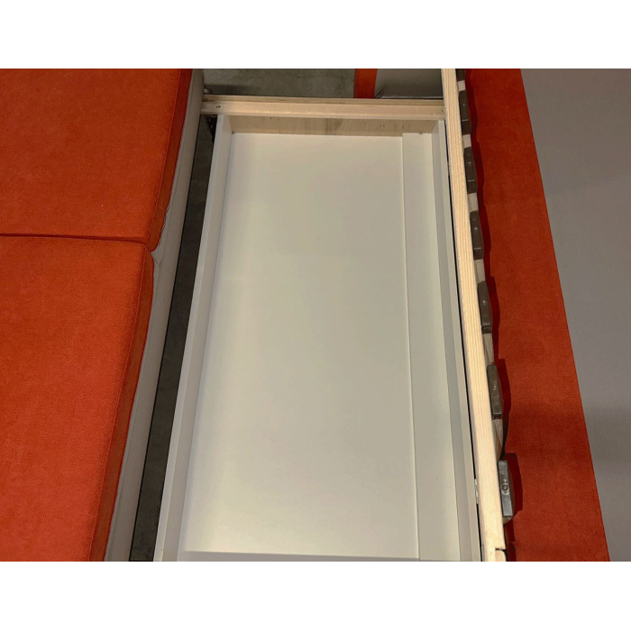 Sofa Modern Sleeping (Dvigulė, ištraukiama)(Ekspozicija)